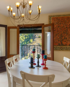 Quiet house in village center with mountains views, Frigiliana